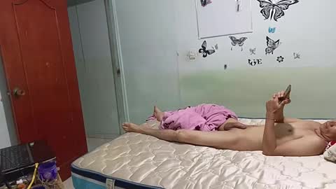 mauroluxandra online show from 02.14.25