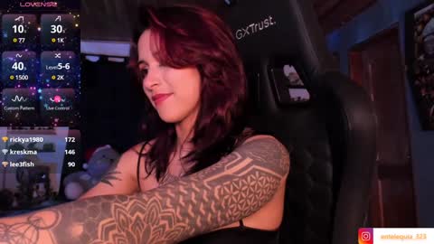 Snapshot of mavis_fuentes chatting on 01.05.25 Hilary online show from 01.05.25