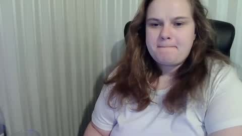 Snapshot of mavka2025x chatting on 11.17.25 Mavka2025x online show from 11.17.25