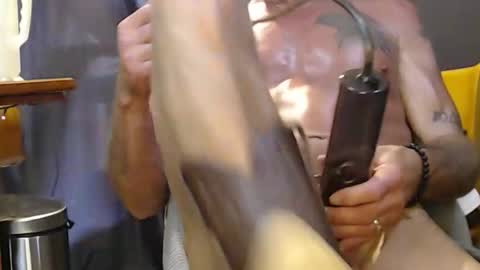 Snapshot of mavrixpage chatting on 04.15.26 Mavrixpage online show from 04.15.26