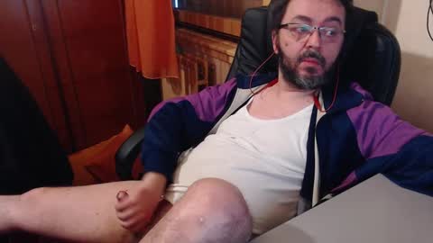 Max online show from 12.14.24