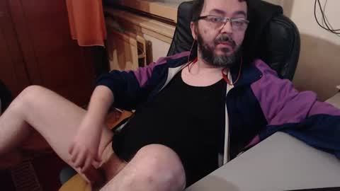 Max online show from 12.25.24