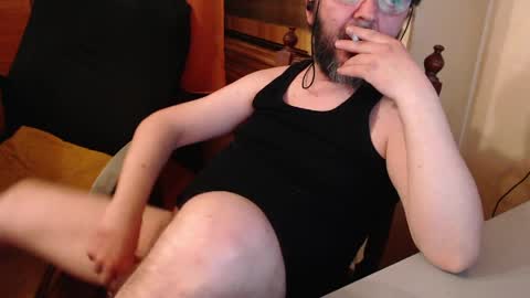 Max online show from 04.10.26