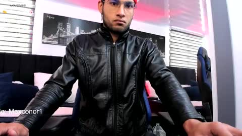 Snapshot of max_conor_ chatting on 03.12.25 Max Conor online show from 03.12.25