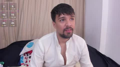 Snapshot of max_ed chatting on 06.15.26 edward online show from 06.15.26