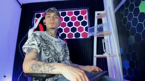 Max online show from 04.09.26