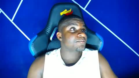 MAX online show from 10.13.25