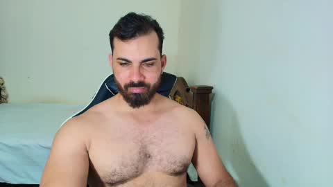 Snapshot of max_love25 chatting on 10.12.25 max_love25 online show from 10.12.25