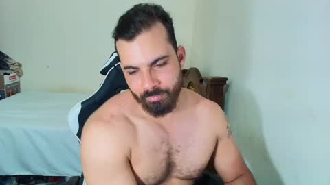 Snapshot of max_love25 chatting on 10.15.25 max_love25 online show from 10.15.25