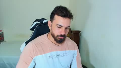 Snapshot of max_love25 chatting on 10.16.25 max_love25 online show from 10.16.25