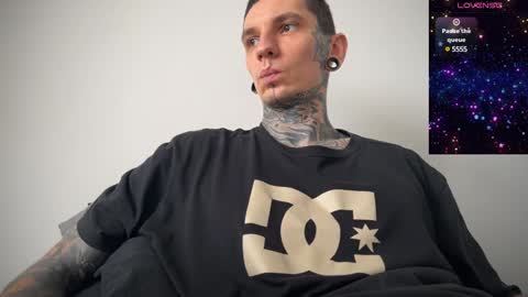    online show from 02.05.25