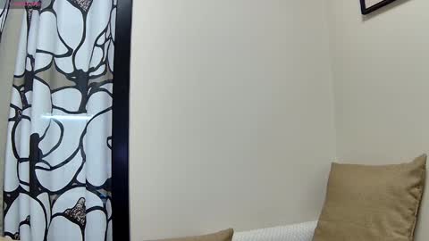    online show from 03.26.26