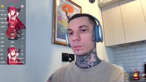 Snapshot of max_reaves chatting on 05.25.26 online show from 05.25.26
