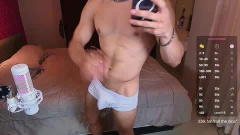 Snapshot of max_russell chatting on 12.10.24 Former Porn Star online show from 12.10.24