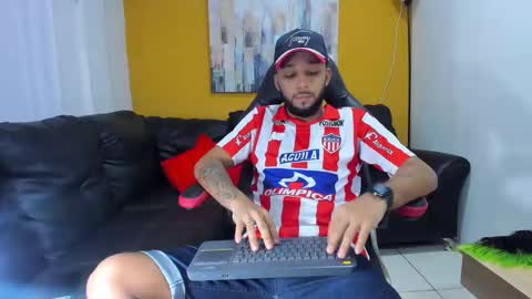 max_sexyhot26 online show from 12.31.24