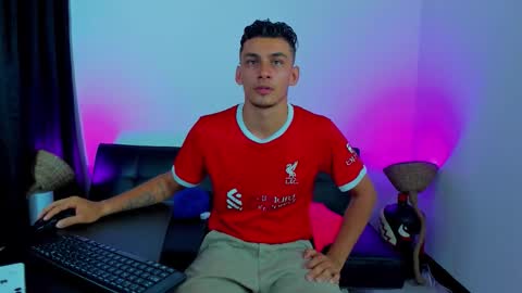 MAX     online show from 01.17.26