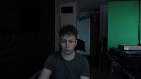 maxboner94 online show from 01.21.25