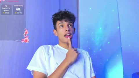 Max  online show from 04.05.26