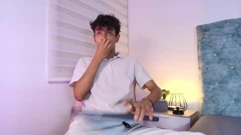 M A X F R O S T   online show from 01.07.26