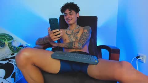 Maxi online show from 01.20.25