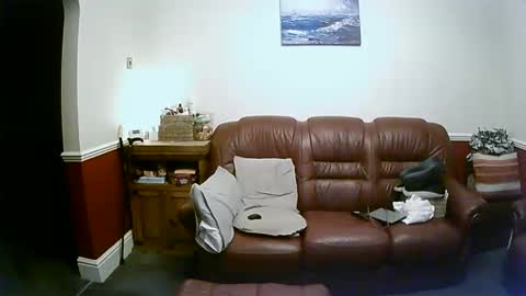 Snapshot of maxi_johnes chatting on 01.01.25 MAX online show from 01.01.25