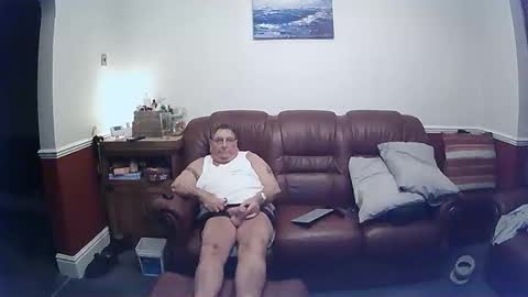 Snapshot of maxi_johnes chatting on 02.21.25 MAX online show from 02.21.25