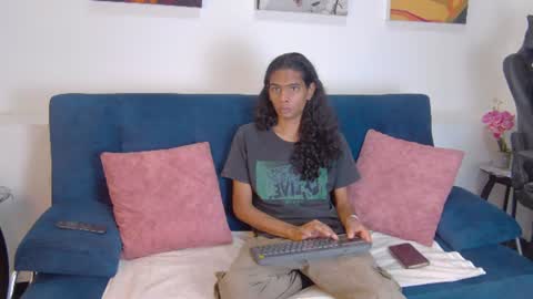 Maxi  Max online show from 06.20.26