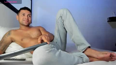 MAXI      online show from 02.28.26