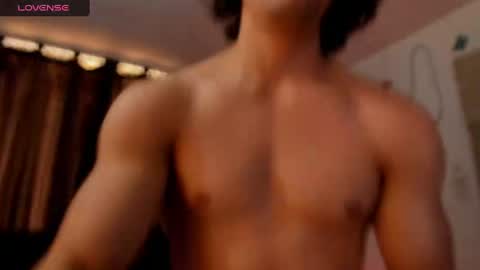 Snapshot of maxi_styles chatting on 12.04.24 Alex online show from 12.04.24