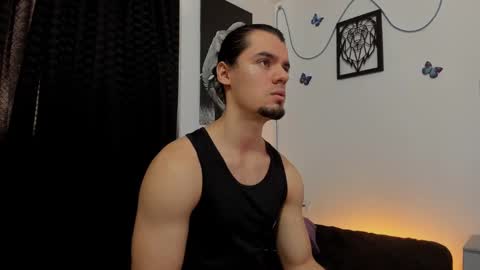 Snapshot of maxi_styles chatting on 02.03.25 Alex online show from 02.03.25