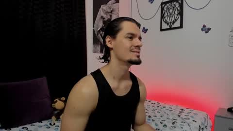 Snapshot of maxi_styles chatting on 03.02.25 Alex online show from 03.02.25