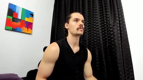 Snapshot of maxi_styles chatting on 09.28.25 Alex online show from 09.28.25