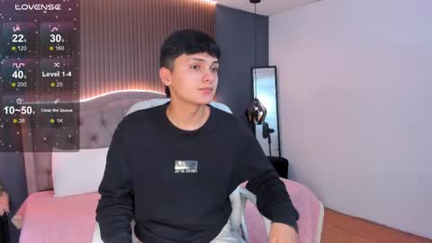 --  -- online show from 11.08.25