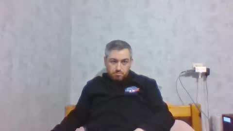 Snapshot of maximefrxx chatting on 12.23.24 Maxime online show from 12.23.24