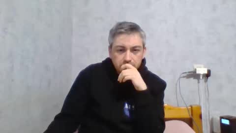 Snapshot of maximefrxx chatting on 01.08.25 Maxime online show from 01.08.25