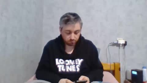 Snapshot of maximefrxx chatting on 01.24.25 Maxime online show from 01.24.25