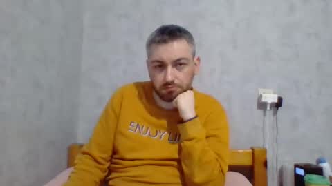 Snapshot of maximefrxx chatting on 02.01.25 Maxime online show from 02.01.25