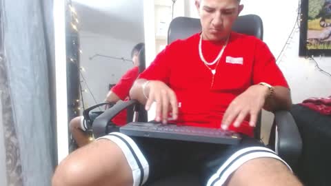 maximo_ston online show from 04.16.26