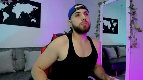 Snapshot of maximo_wolf1 chatting on 12.02.25 Maximo Wolf online show from 12.02.25