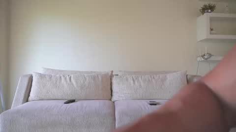 Sebastian online show from 09.13.25