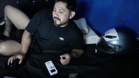 Snapshot of maximohot03 chatting on 09.14.25 maximohot03 online show from 09.14.25