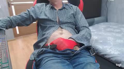 Snapshot of maximus3334 chatting on 01.09.26 maximus3334 online show from 01.09.26