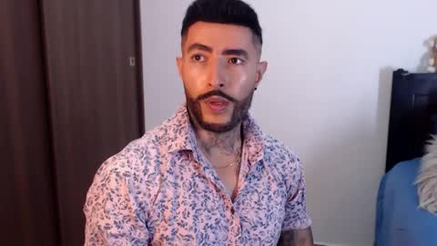 Snapshot of maximus_golden chatting on 12.22.24 Independent Model online show from 12.22.24