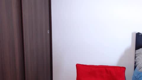 Snapshot of maximus_golden chatting on 01.28.25 Independent Model online show from 01.28.25