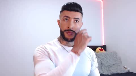 Snapshot of maximus_golden chatting on 09.14.25 Independent Model online show from 09.14.25