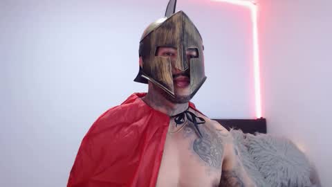 Snapshot of maximus_golden chatting on 11.01.25 Independent Model online show from 11.01.25