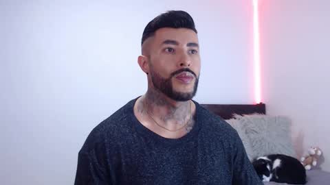 Snapshot of maximus_golden chatting on 11.06.25 Independent Model online show from 11.06.25