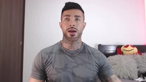 Independent Model online show from 02.27.26