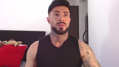 Snapshot of maximus_golden chatting on 06.13.26 Independent Model online show from 06.13.26