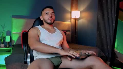 Maximus Clark online show from 02.05.26